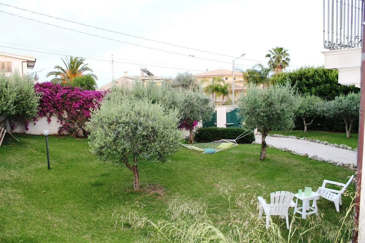 Casa Carlotta Villa Syracuse 0*,